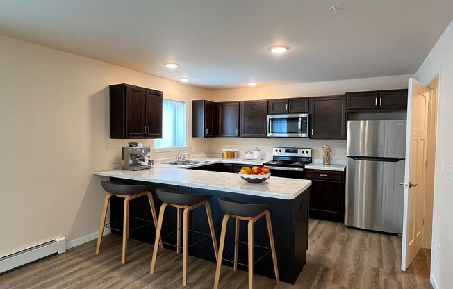 2 beds, 1.5 baths, 1,360 sqft, $1,675, Unit AT 709-38