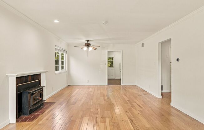 Updated Kitchen & Classic charm in Santa Clara