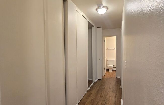 2 beds, 1 bath, $1,650