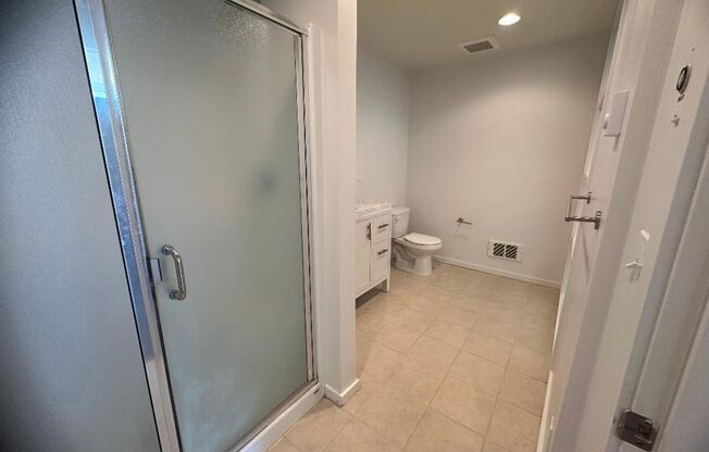 Studio, 1 bath, 625 sqft, $1,999