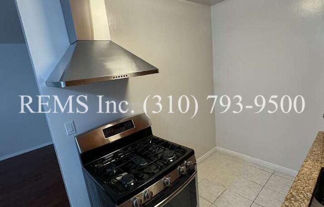 1 bed, 1 bath, 480 sqft, $1,750, Unit B