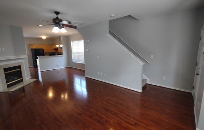 Cozy Townhome located in the popular Prosperity Place Complex!