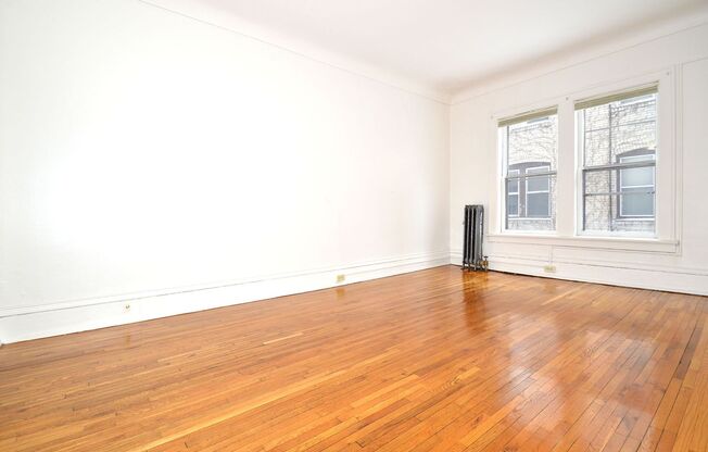 1 bed, 1 bath, 410 sqft, $925, Unit 14 - 05