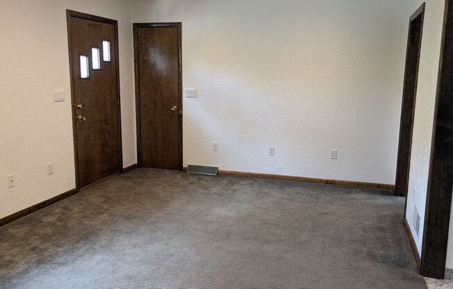 Nicely Renovated 2 Bedroom/2  Bath in Bon Air!