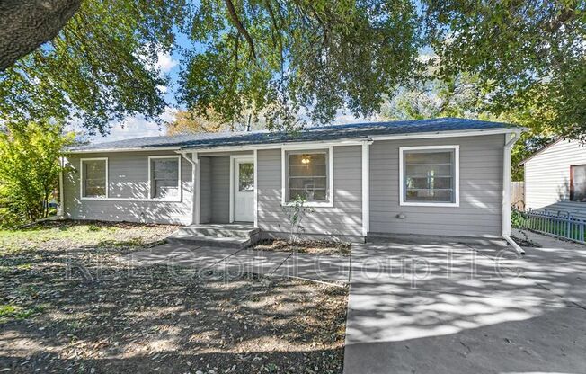 1502 KENT DR