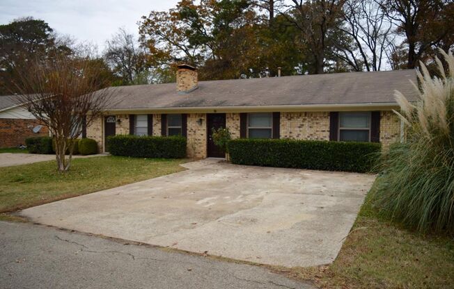 8414 Cambridge Rd. #C10