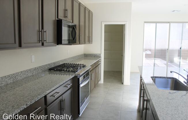 839 Elmstone Place