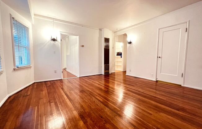 Studio, 1 bath, 518 sqft, $1,329, Unit 001