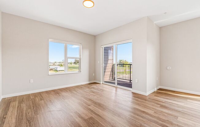 2 beds, 2 baths, 1,132 sqft, $2,000, Unit 3-300