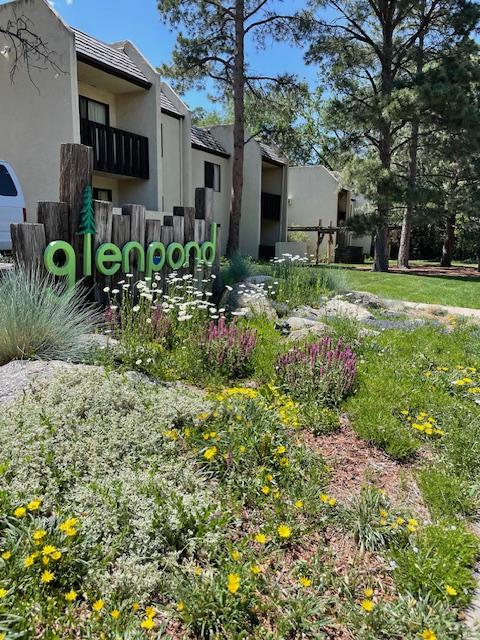 2 beds, 1 bath, 1,000 sqft, $1,425