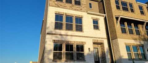124 SETTLERS WAY