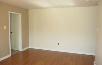 1 bed, 1 bath, 510 sqft, $910, Unit B06