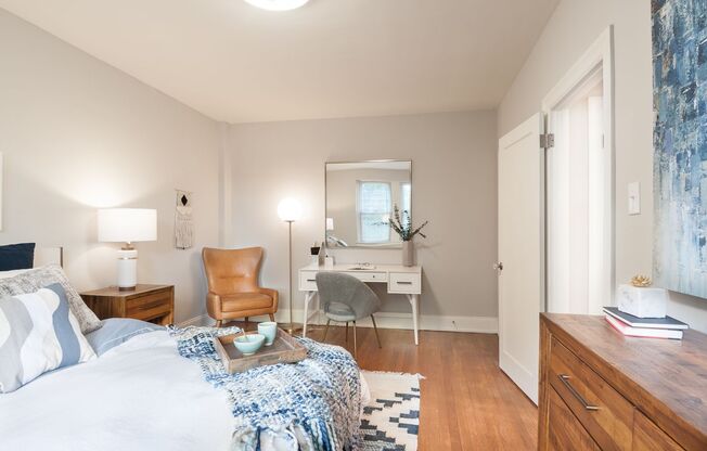 1 bed, 1 bath, 680 sqft, $1,860, Unit 305B