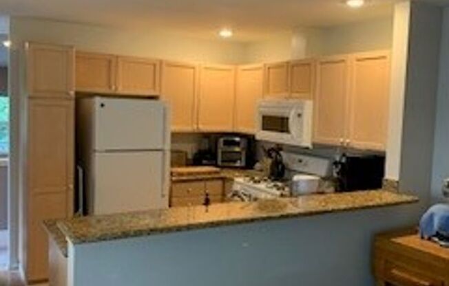 2 beds, 2 baths, $2,725