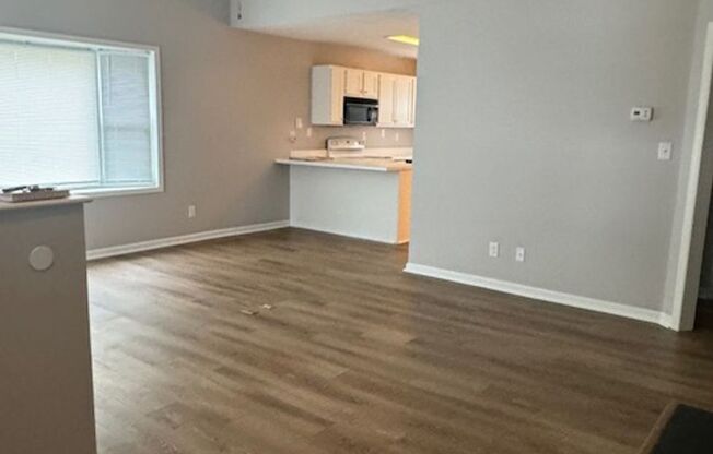 2 beds, 2 baths, $1,150