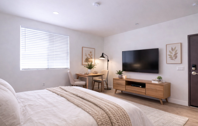 West Sunset Properties, LLC