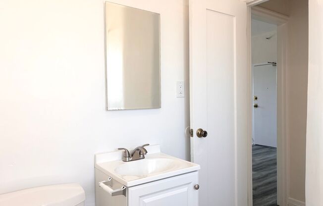 Studio, 1 bath, $1,399, Unit 301