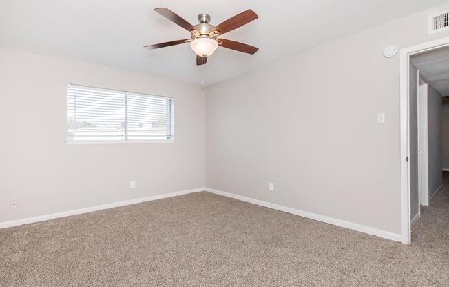 2 beds, 2 baths, 1,103 sqft, $1,200