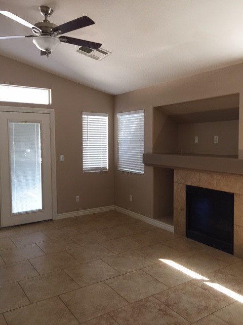 Gorgeous Single Story Culdesac Home For Rent