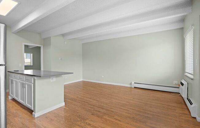 1 bed, 1 bath, $1,550