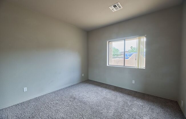 11874 N Saguaro Blvd - Martinez