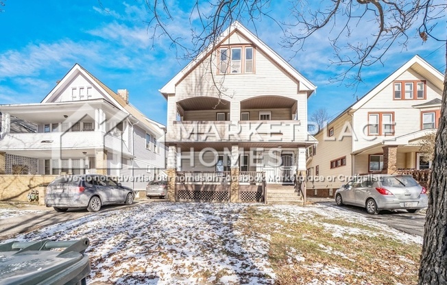 3435 BEECHWOOD AVE