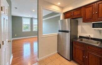 2251 12 ST NW