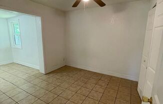 2 beds, 1 bath, 812 sqft, $950, Unit 705 S Palmetto Ave