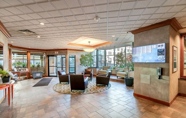 Stunning Unit in The Pointe building in Downtown St. Paul