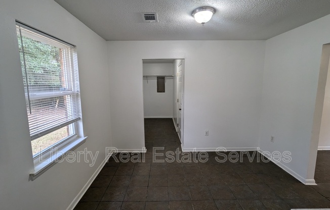 468 ELM ST