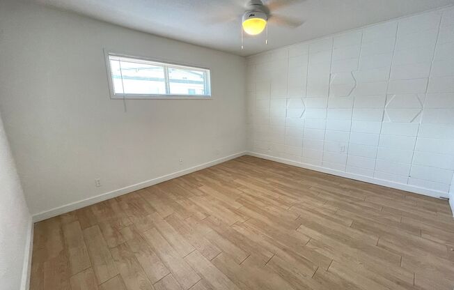 2 beds, 2 baths, 989 sqft, $1,699, Unit PEN-303A