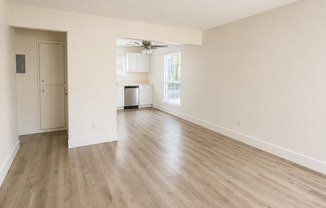2 beds, 1 bath, 900 sqft, $1,500, Unit 22
