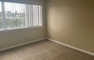 5 Sea Breeze Townhome Apartments