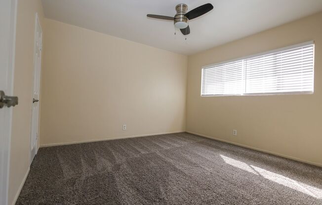 1 bed, 1 bath, $2,195, Unit 24