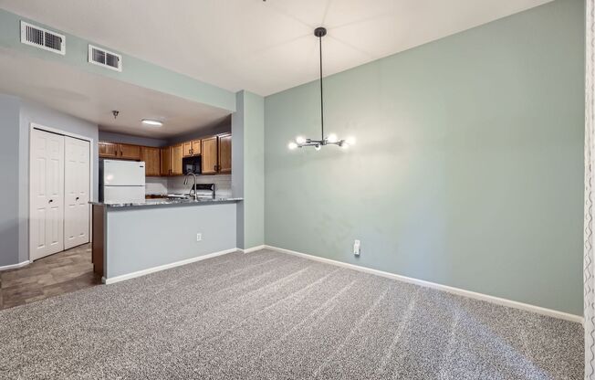 Charming Ground Floor Condo