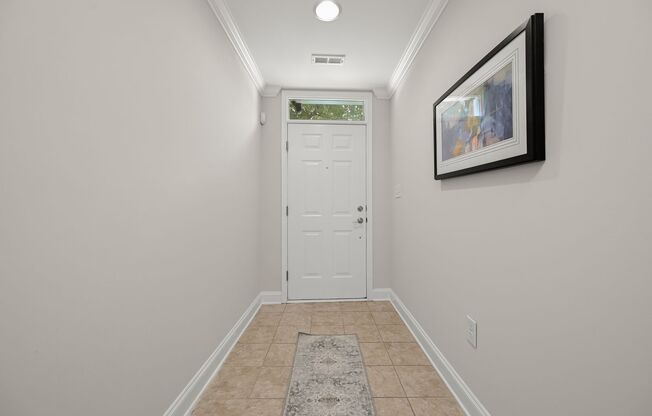 Charming 3BD/4BA Townhome in South Baltimore, MD!