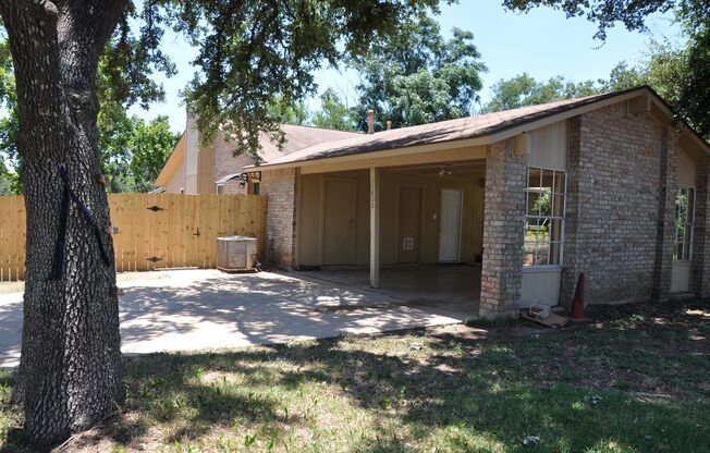 3-Bedroom 2-Bath Duplex in NW Austin