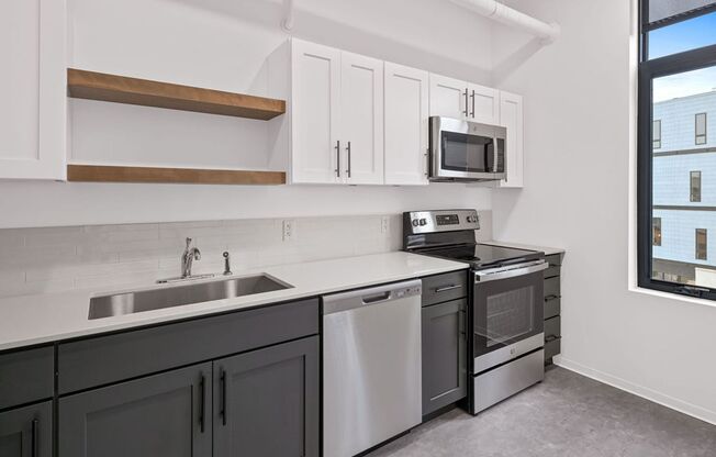 1 bed, 1 bath, 601 sqft, $1,325, Unit 3302