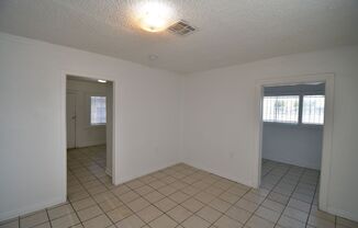 2 beds, 1 bath, $1,050