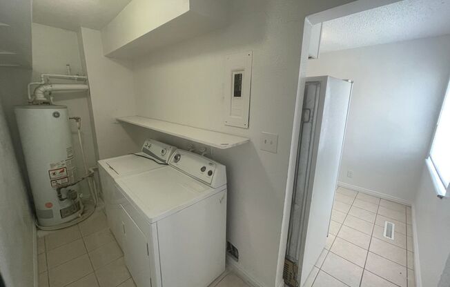 1158-1160 Brooklyn Ave