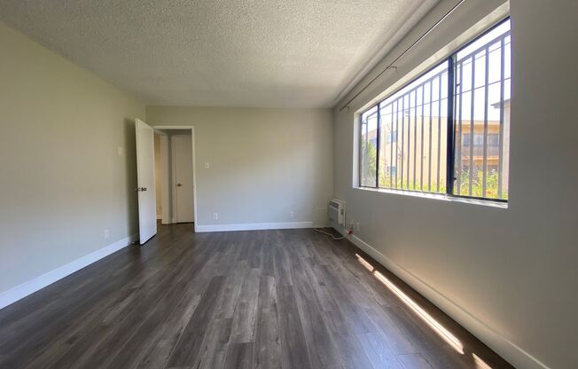 1 bed, 1 bath, 750 sqft, $1,895