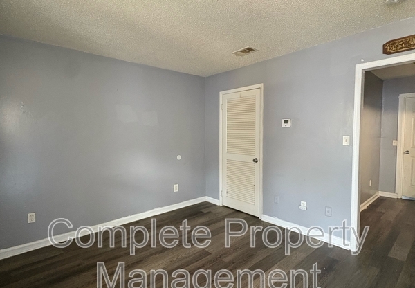 409 OPORTO MADRID BLVD