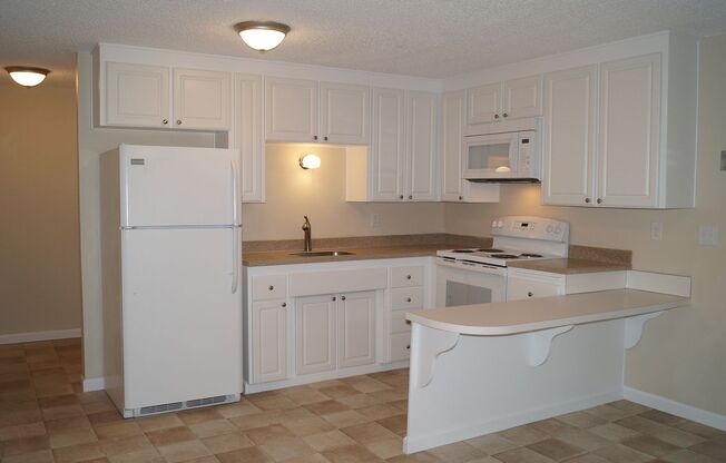 Proverbs 31 Holdings LLC Six Plex