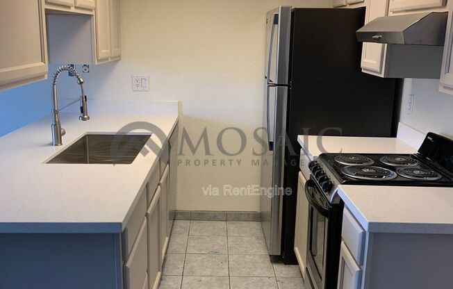 2 beds, 2 baths, 846 sqft, $995, Unit 274