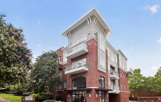 1829 Kenilworth Ave Unit 209