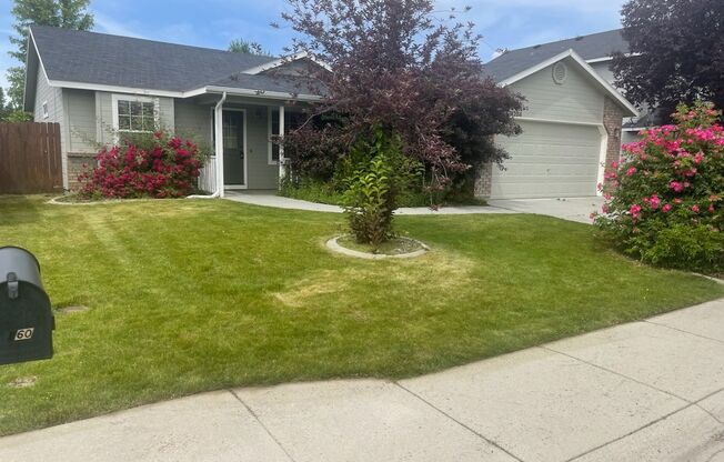 4 Bedroom 2 Bath Home in Northwest Boise available now!