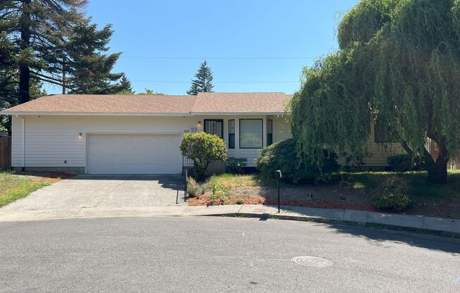Classic Comfort with Modern Convenience & Outdoor Charm