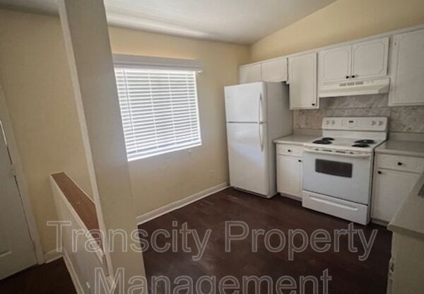 4714 E CABALLERO