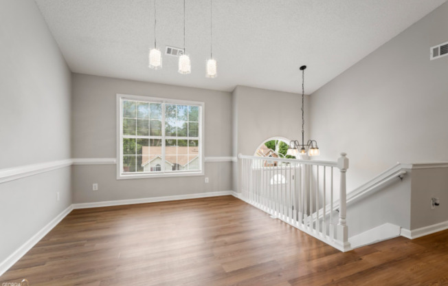 298 FALLVIEW DR
