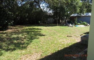 2 beds, 1 bath, $1,100